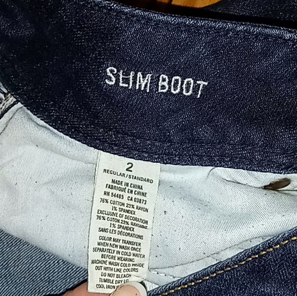 American Eagle Flare Jeans - Picture 6 of 8